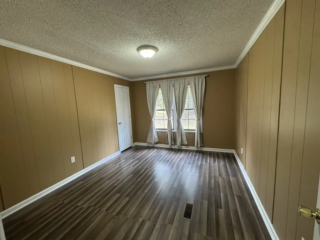 10045 Buckner Ridge Road Bon Aqua TN 37025