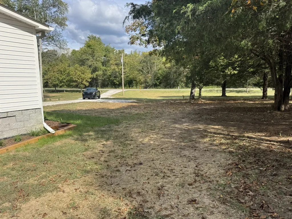10045 Buckner Ridge Road Bon Aqua TN 37025