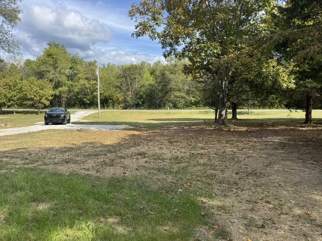 10045 Buckner Ridge Road Bon Aqua TN 37025