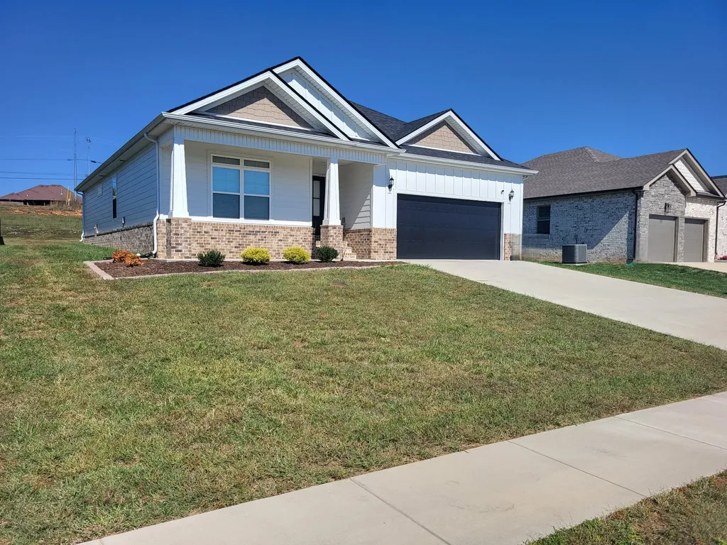 321 Frontier Drive Clarksville TN 37043