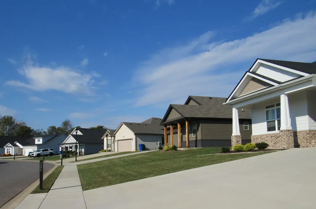 321 Frontier Drive Clarksville TN 37043