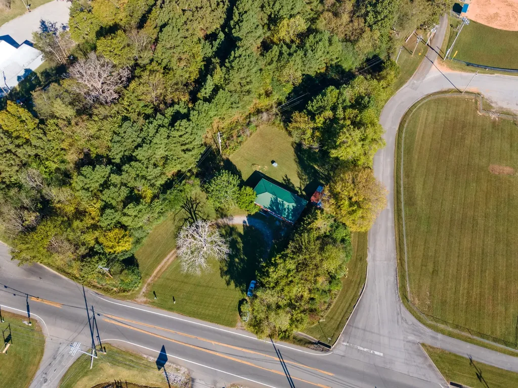 5155 Highway 100 Lyles TN 37098
