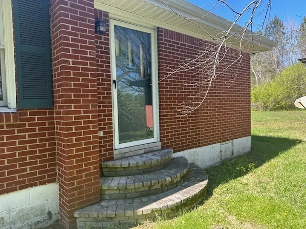 5155 Highway 100 Lyles TN 37098