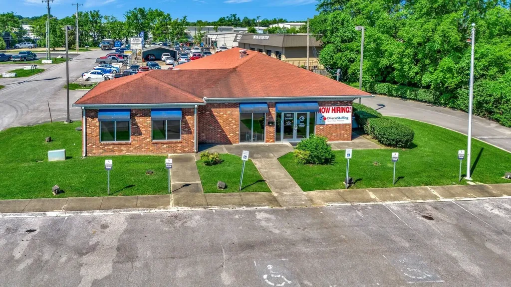 5056 Murfreesboro Road La Vergne TN 37086