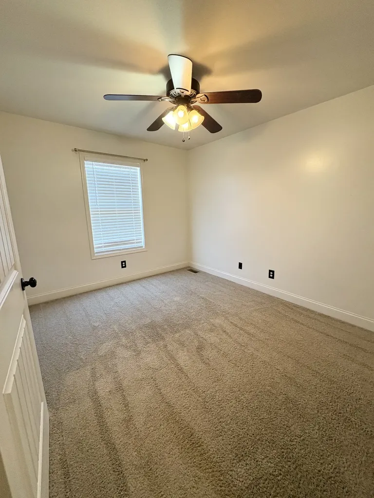 1354 Whitt Lane Clarksville TN 37042