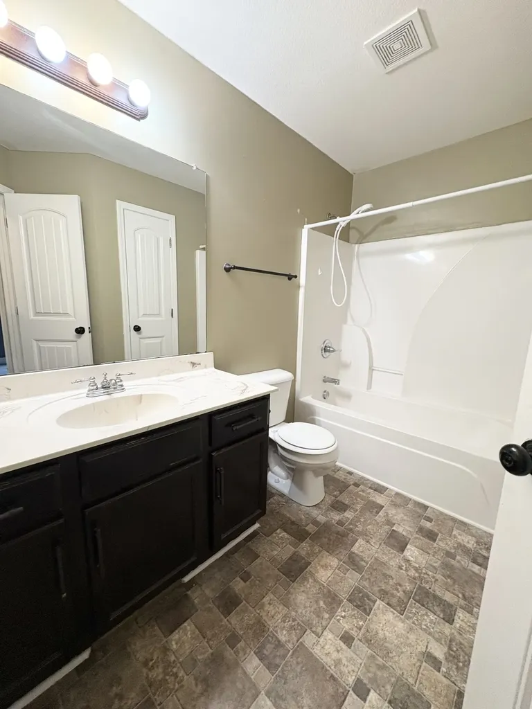 1354 Whitt Lane Clarksville TN 37042