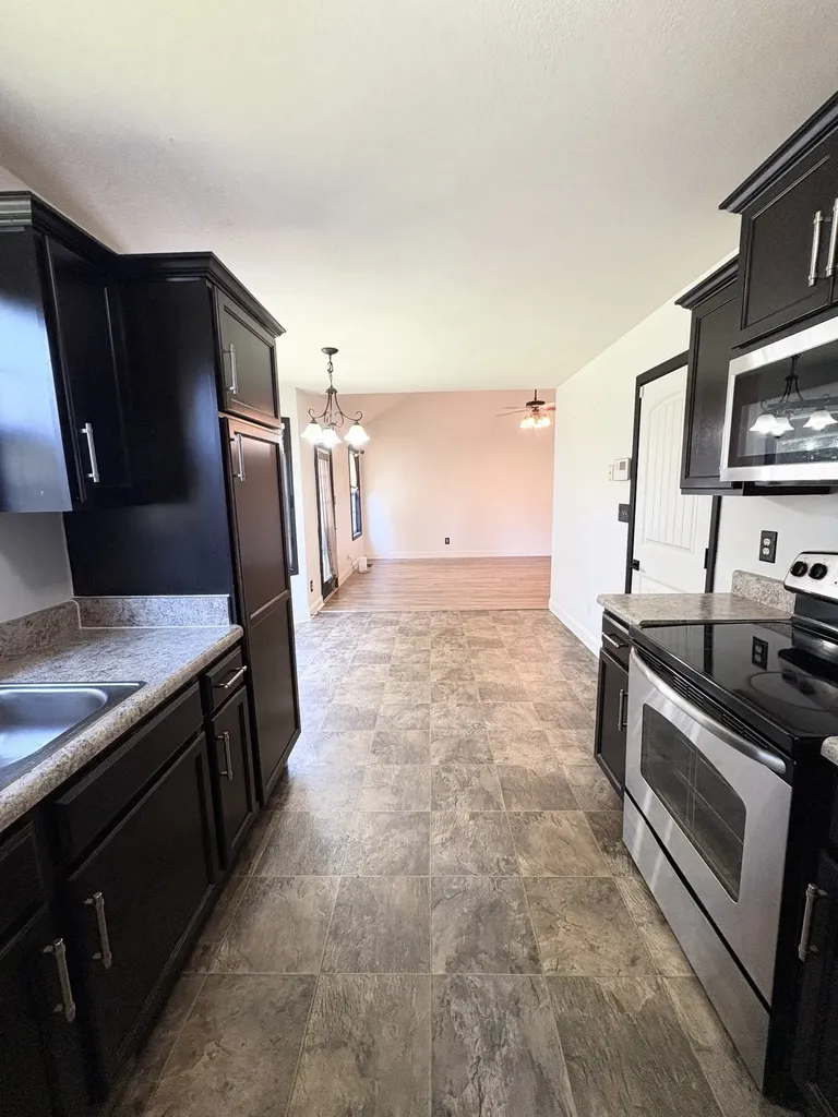 1354 Whitt Lane Clarksville TN 37042