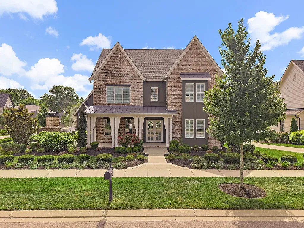 8808 Edgecomb Drive College Grove TN 37046