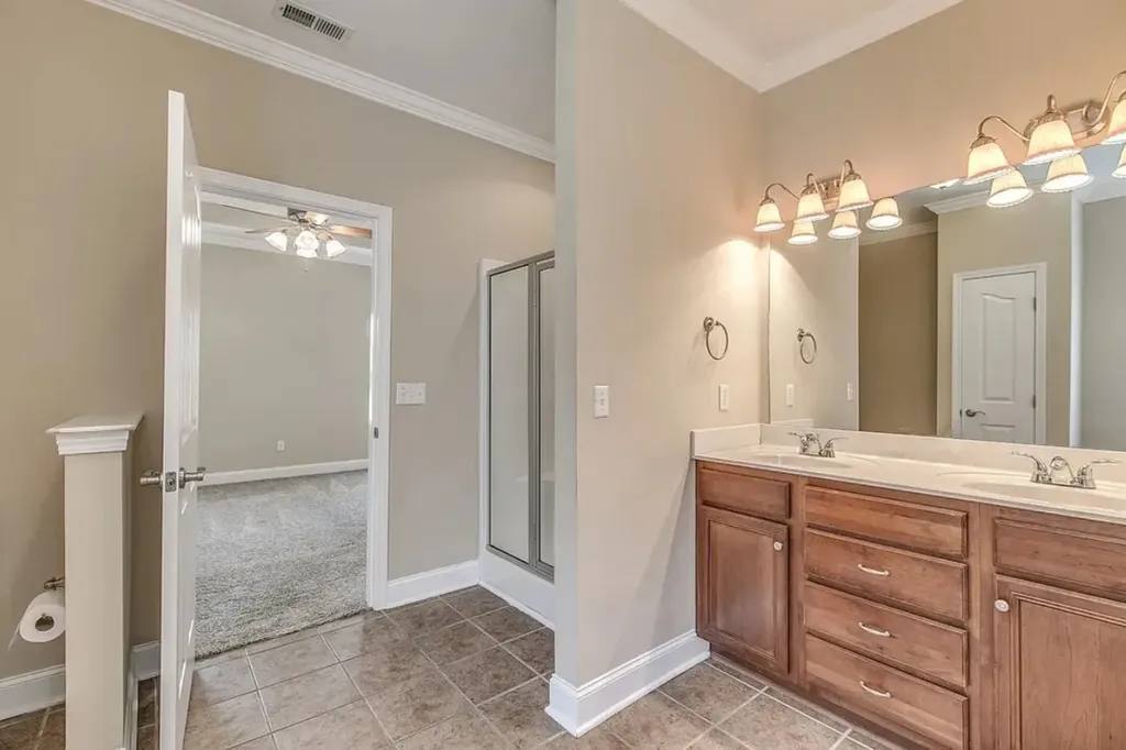 2208 Stanford Court Murfreesboro TN 37130