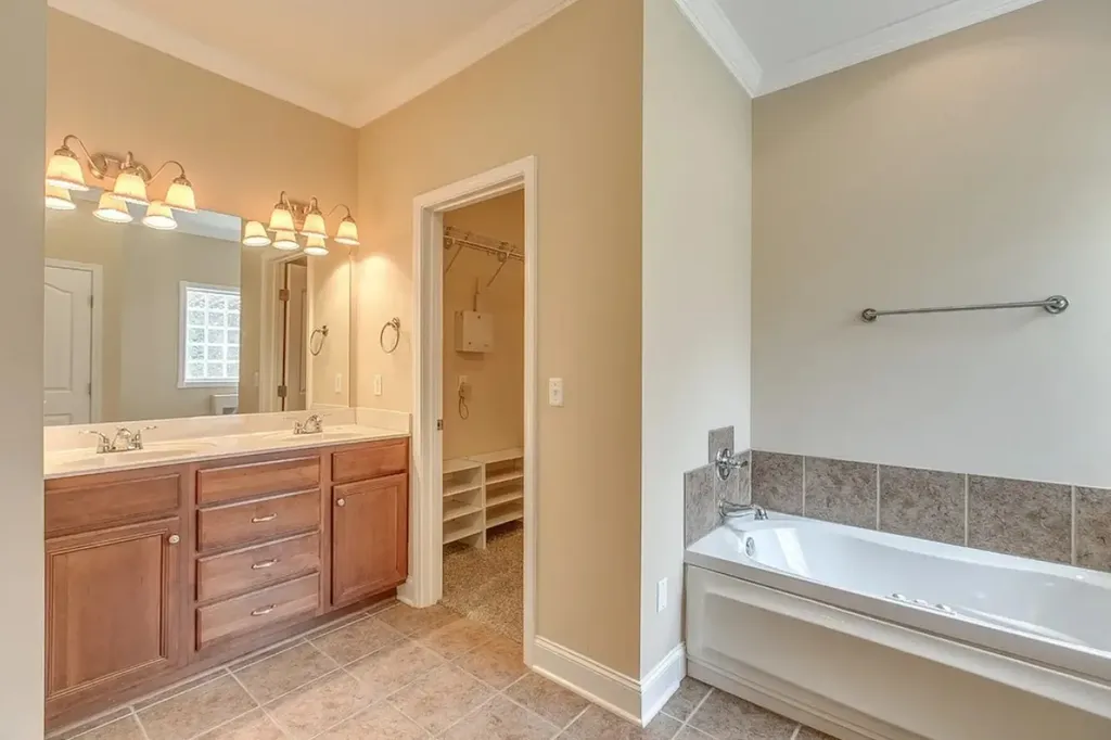 2208 Stanford Court Murfreesboro TN 37130