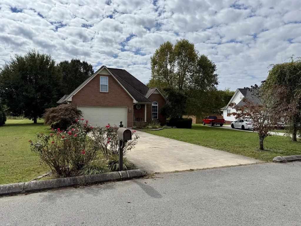 125 Maple Ridge Court Mcminnville TN 37110