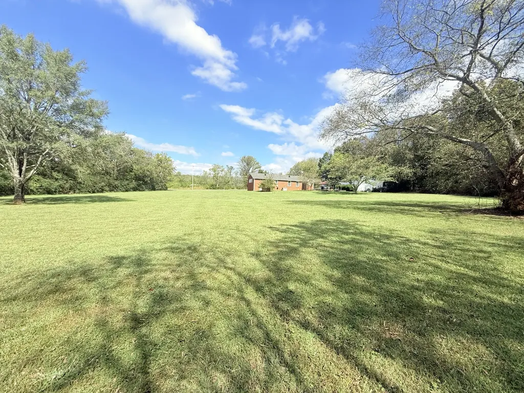 544 Trousdale Ferry Pike Lebanon TN 37087
