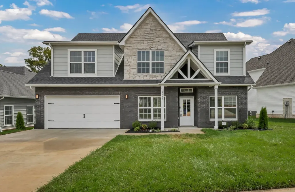 1135 Mourning Cloak Drive Clarksville TN 37043