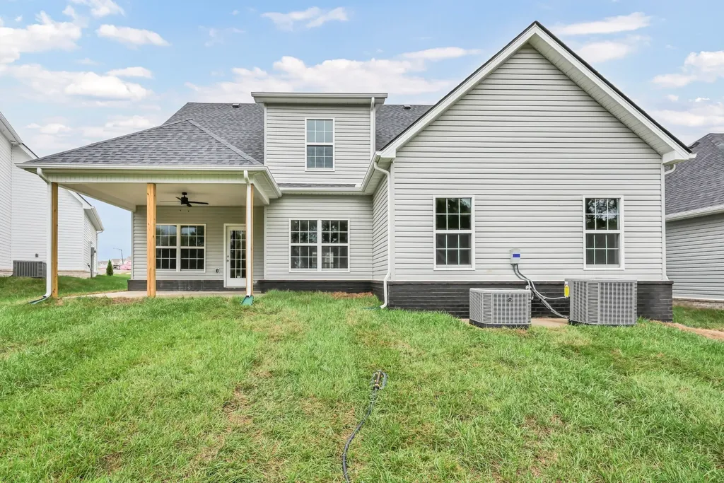 1135 Mourning Cloak Drive Clarksville TN 37043