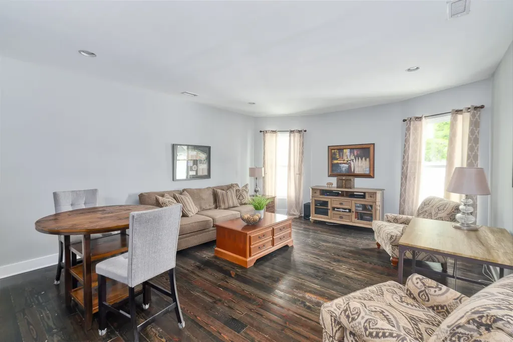 1025 Villa Place Nashville TN 37212