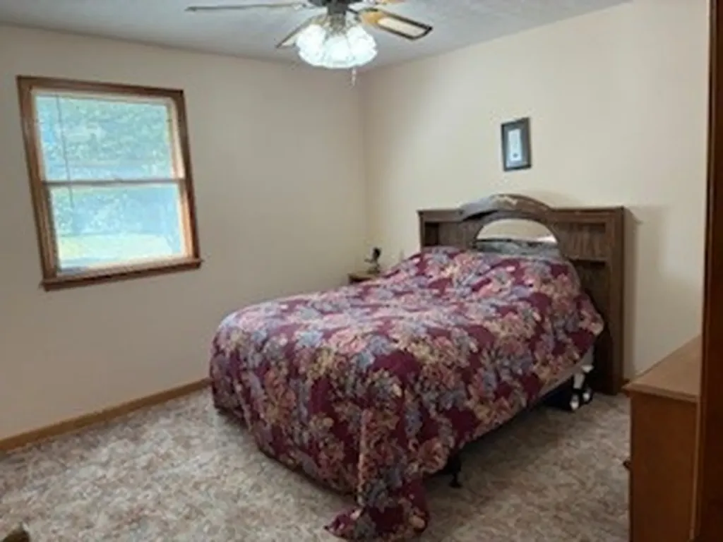 2319 S Williams Road, S Greenbrier TN 37073