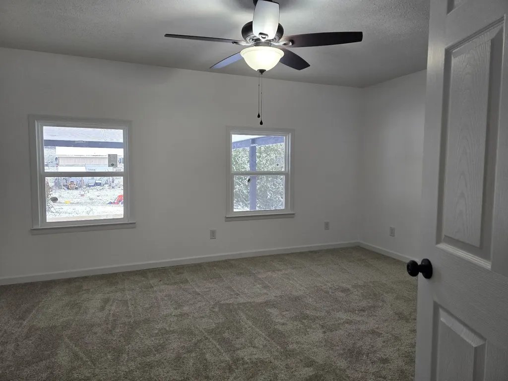 392 Sullivan Road Mcminnville TN 37110