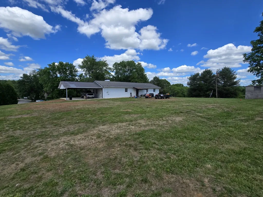392 Sullivan Road Mcminnville TN 37110
