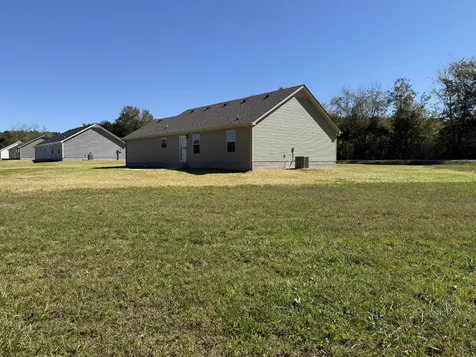 1517 Paynes Church Road Winchester TN 37398