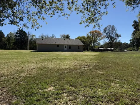 1517 Paynes Church Road Winchester TN 37398