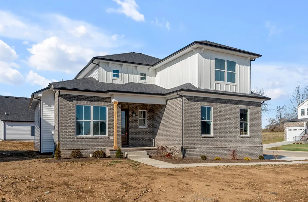 965 Hunters Lane Springfield TN 37172