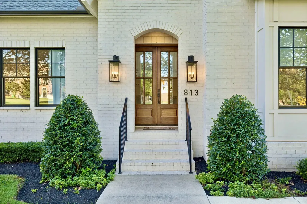 813 Hillsboro Road Franklin TN 37064