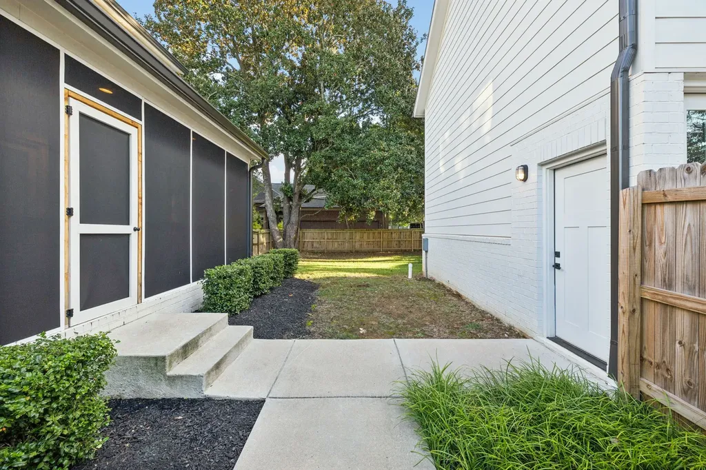813 Hillsboro Road Franklin TN 37064