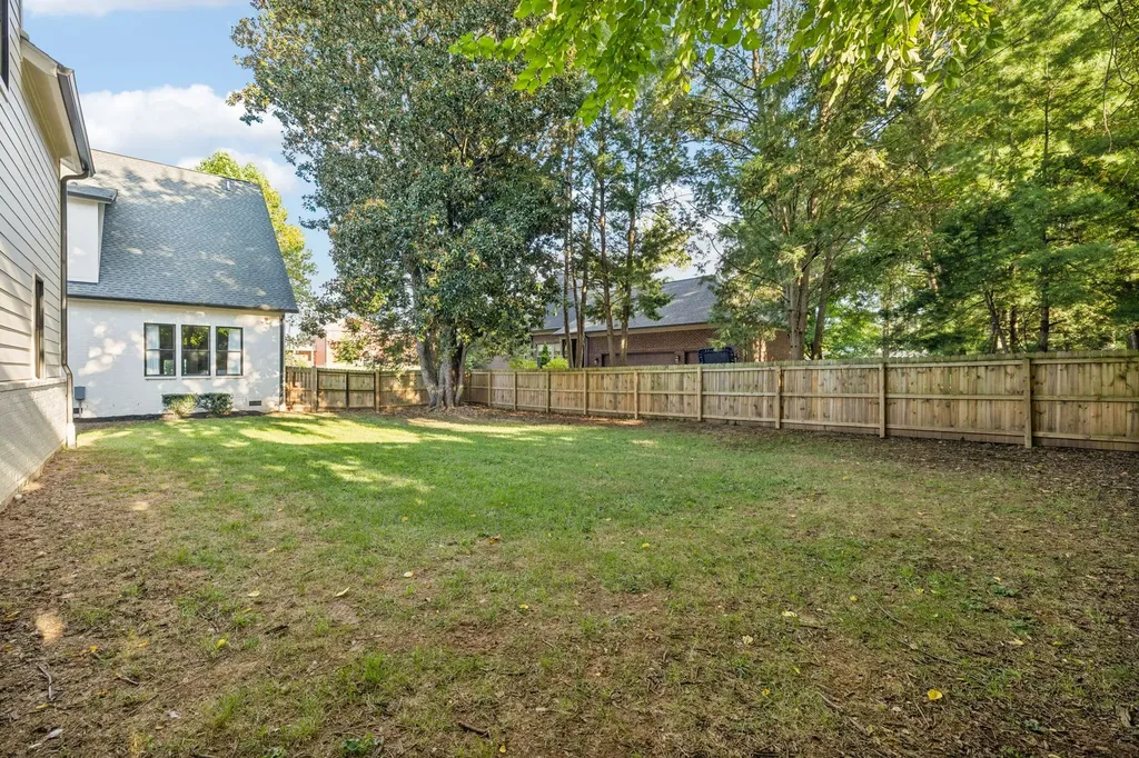 813 Hillsboro Road Franklin TN 37064