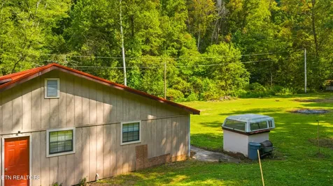8625 Sams Lane Knoxville TN 37920