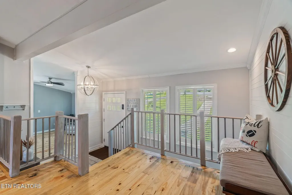 828 Sargent Drive Kingston TN 37763