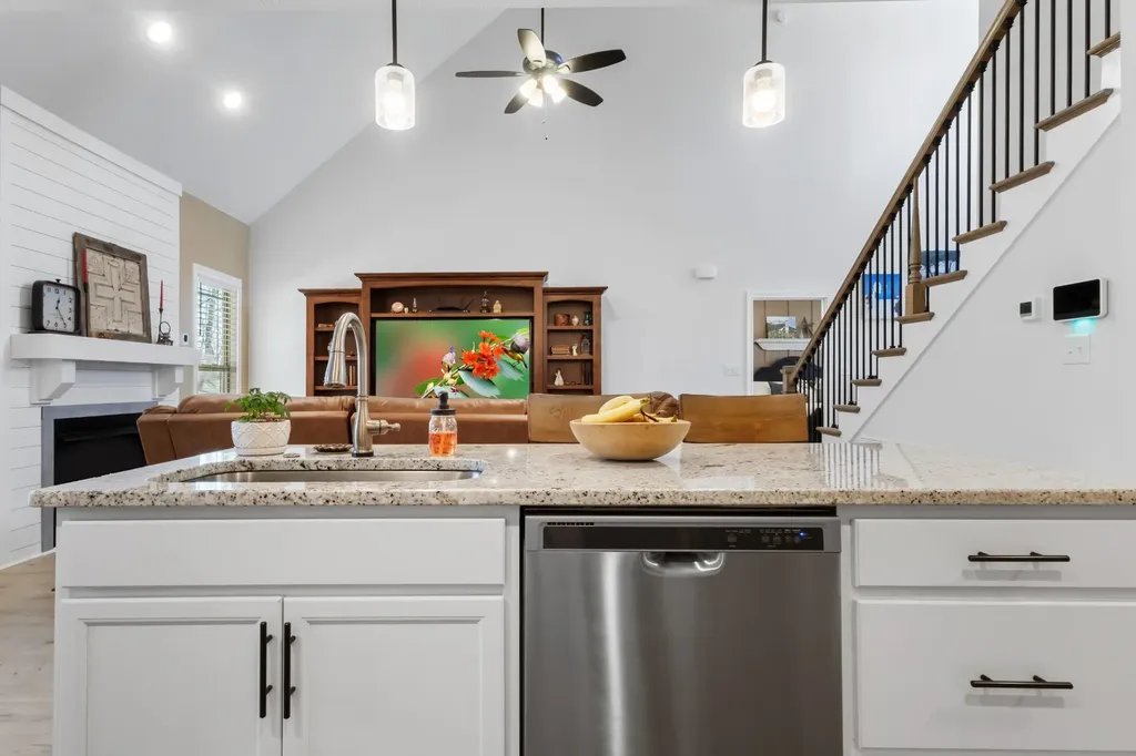 1321 Highgrove Lane Clarksville TN 37043