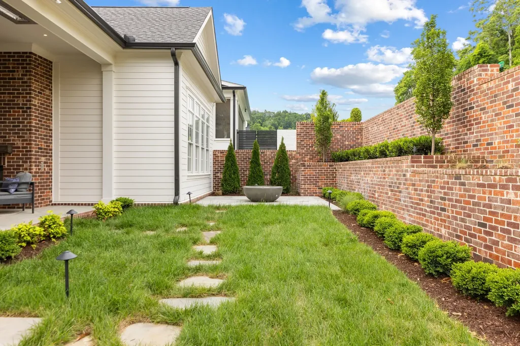 1919 Eliot Road Franklin TN 37064