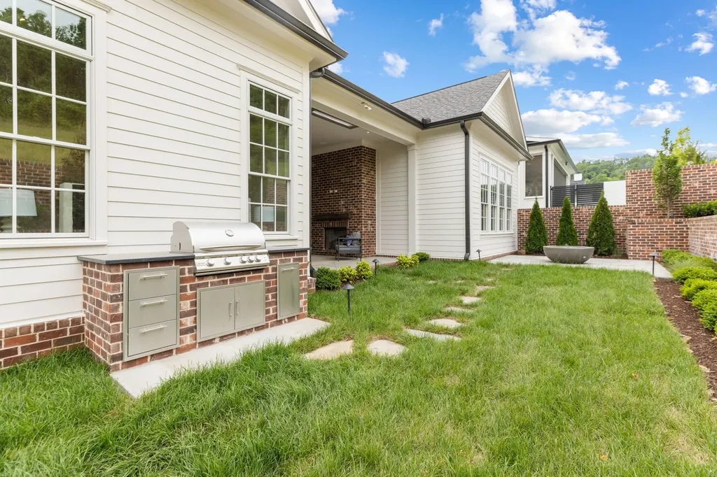 1919 Eliot Road Franklin TN 37064