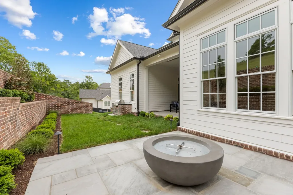 1919 Eliot Road Franklin TN 37064