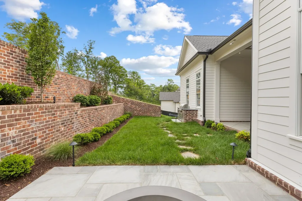 1919 Eliot Road Franklin TN 37064