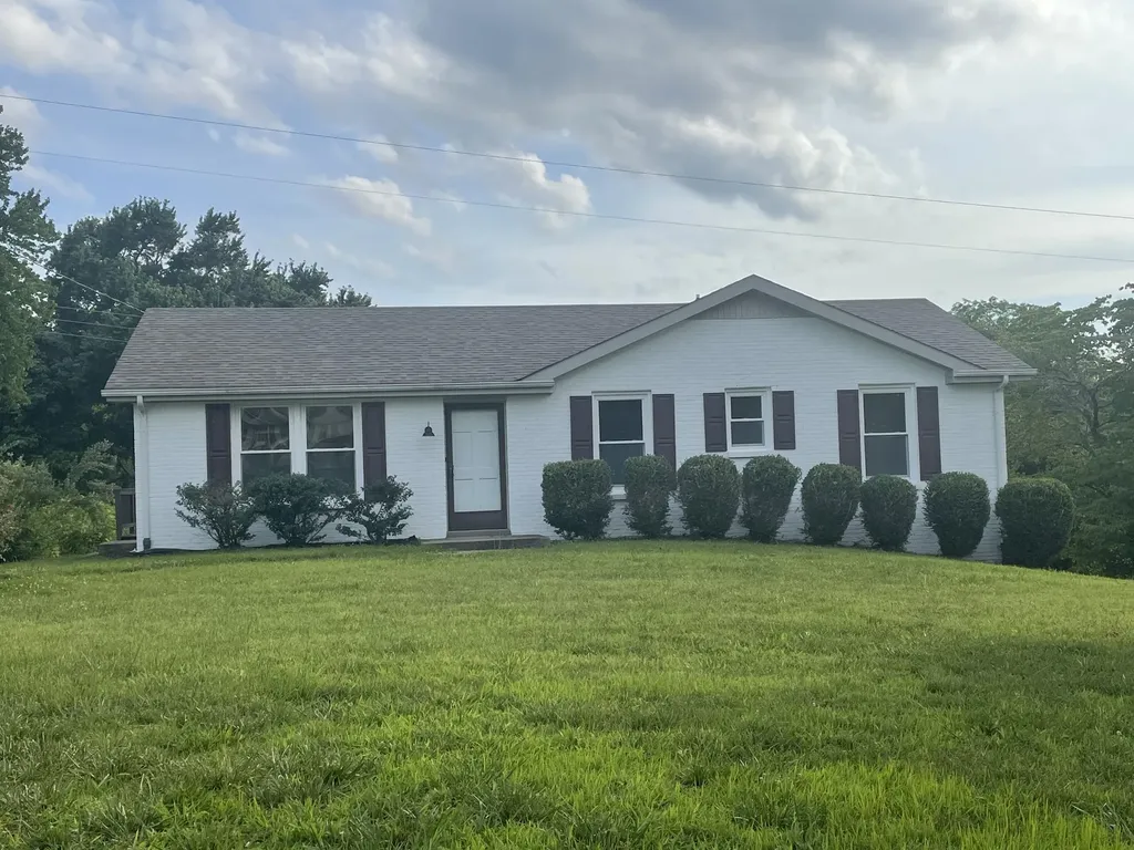 335 Hampshire Drive Clarksville TN 37043