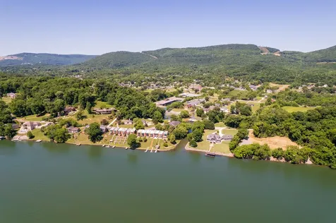 3237 Waterfront Drive Chattanooga TN 37419
