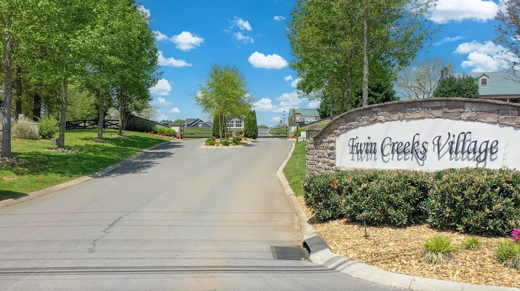 65 Pontoon Place Winchester TN 37398
