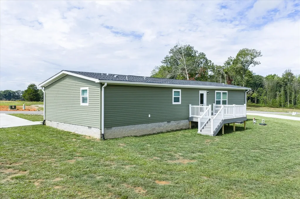 1840 Anna Maria Lane Cookeville TN 38501