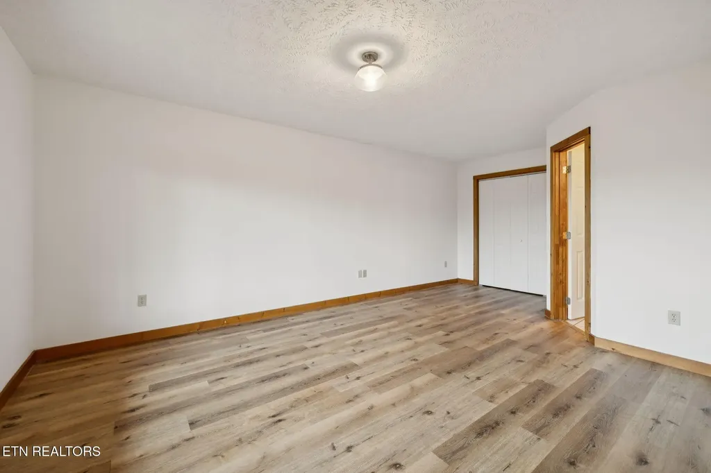 4429 New Pioneer Trail Pigeon Forge TN 37863