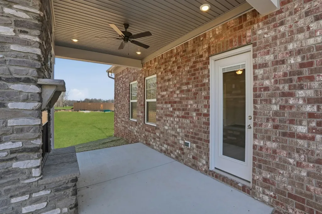 115 Sagewood Drive Tullahoma TN 37388