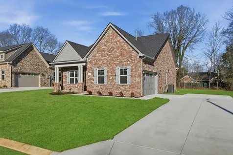 115 Sagewood Drive Tullahoma TN 37388