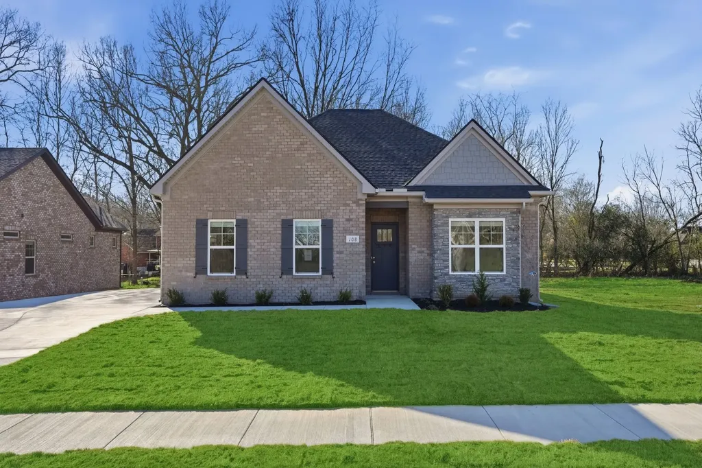 108 Sagewood Drive Tullahoma TN 37388