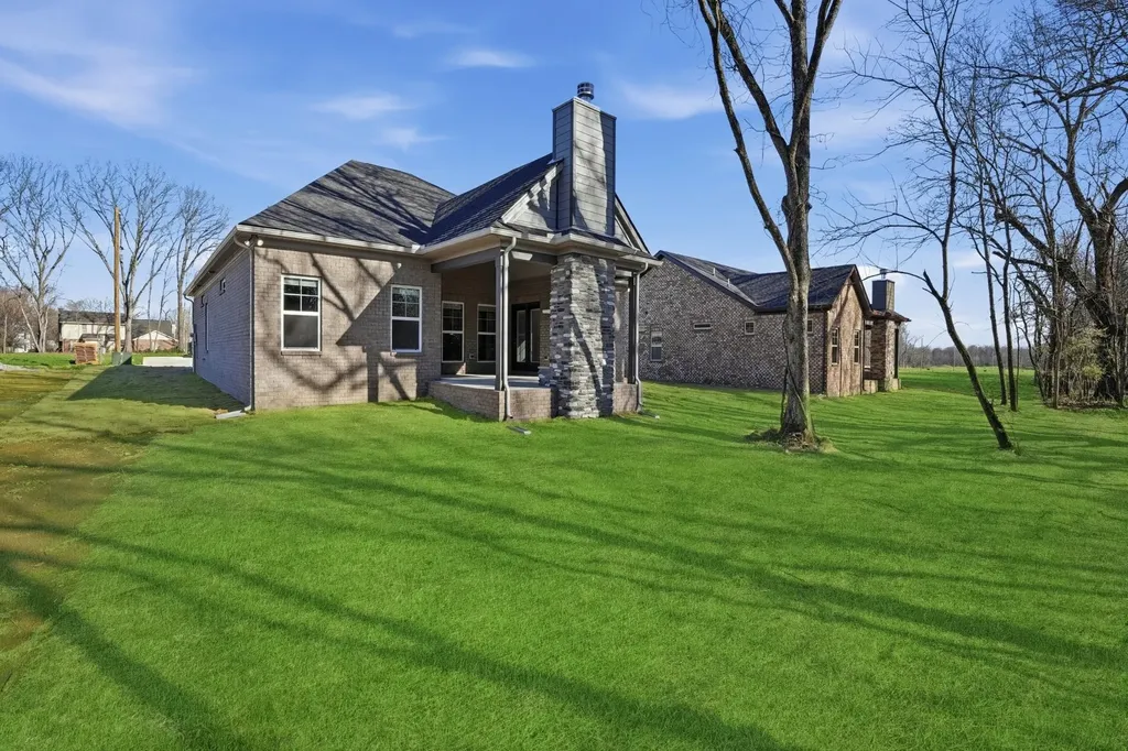 108 Sagewood Drive Tullahoma TN 37388
