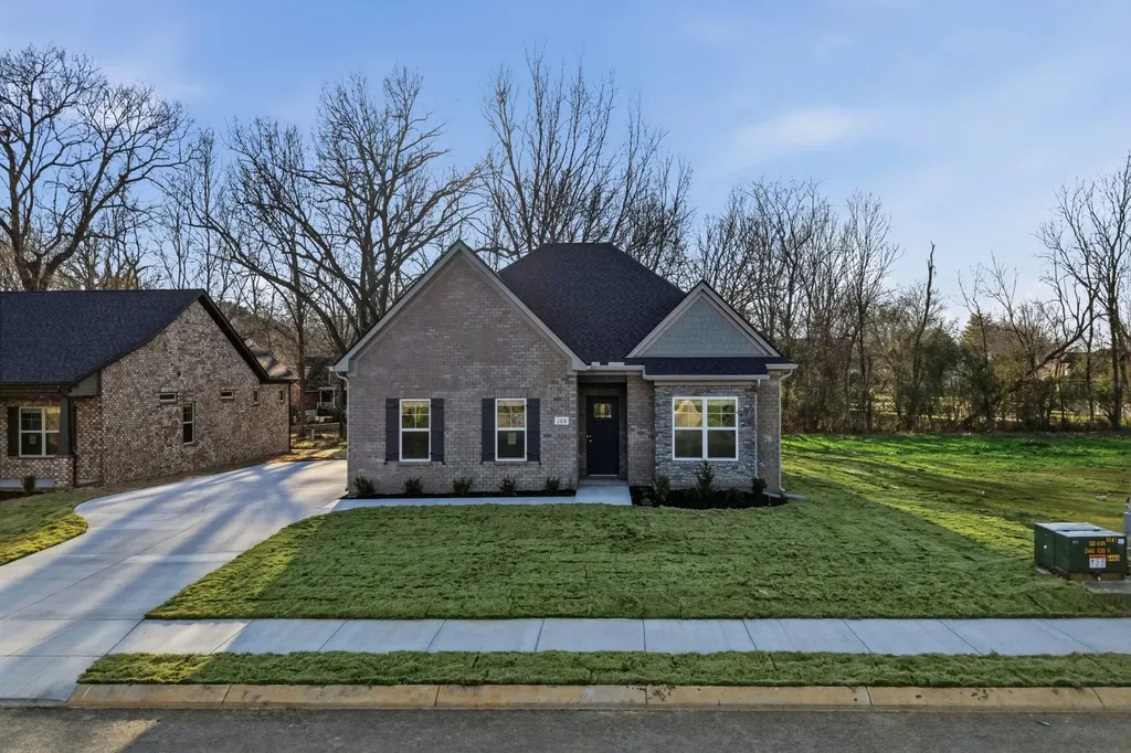 108 Sagewood Drive Tullahoma TN 37388