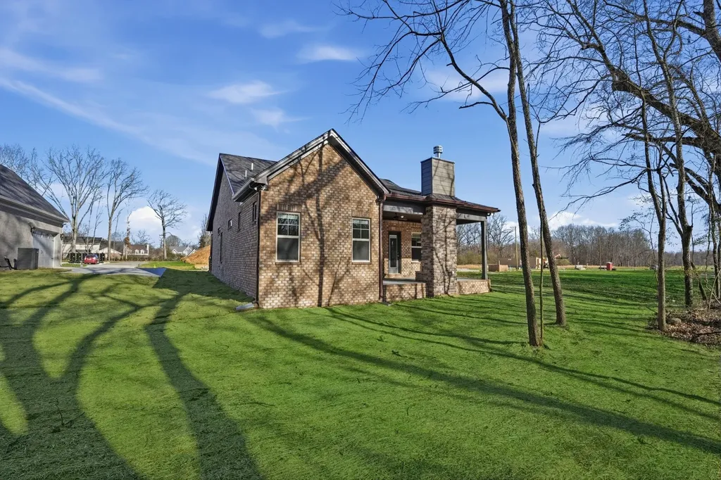110 Sagewood Drive Tullahoma TN 37388