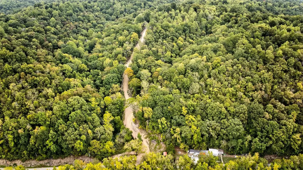 2480 Claylick Road Whites Creek TN 37189