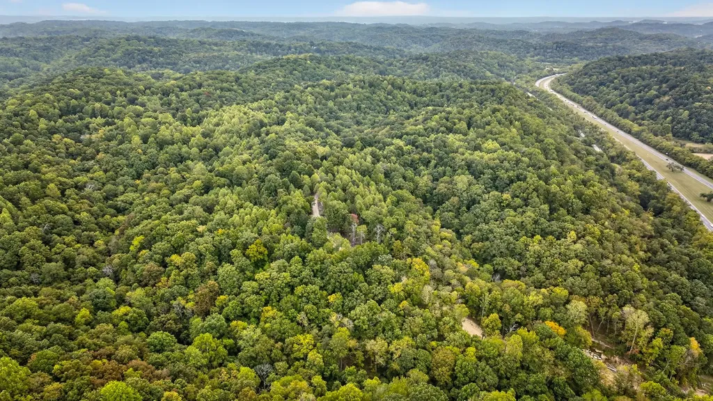 2480 Claylick Road Whites Creek TN 37189