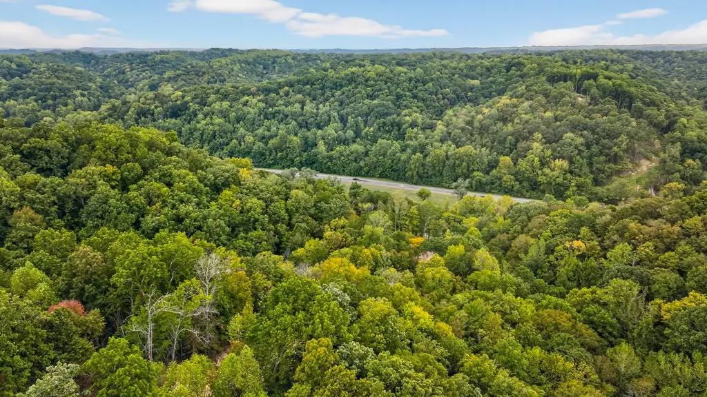 2480 Claylick Road Whites Creek TN 37189
