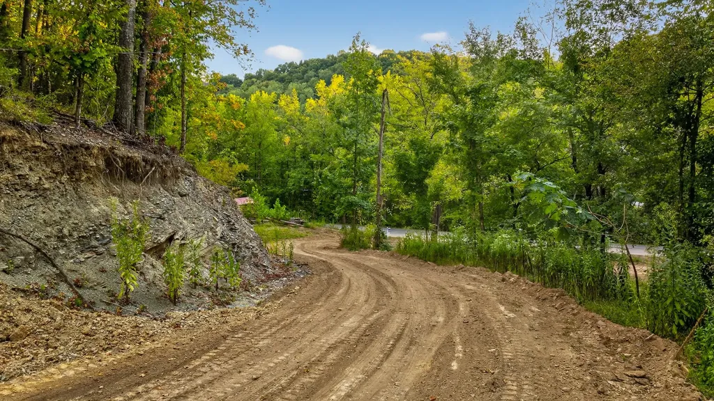 2480 Claylick Road Whites Creek TN 37189